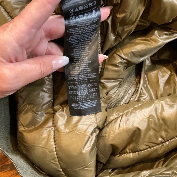 Guess Lightweight Puffer Bomber Jacket – Olive Green – Men’s Size XL - Picture 11 of 13